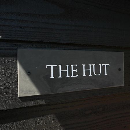 The Hut - A Shepherd'S Hut On Our Family Farm In Warwickshire Hotel Evesham Luaran gambar